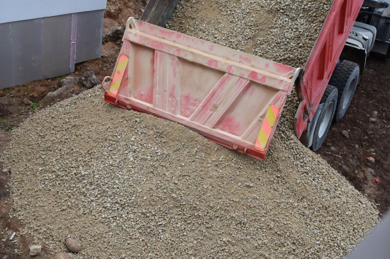 Heavy-duty Rock Transport